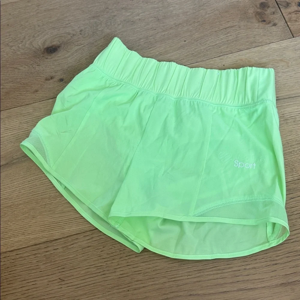 Justice sports Neon Green Girl’s athletic Shorts sz 10